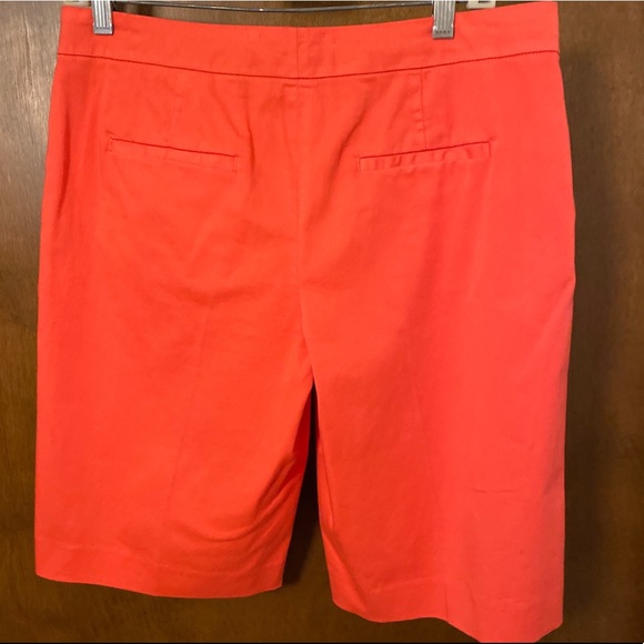 Tahari shorts - Picture 2 of 3